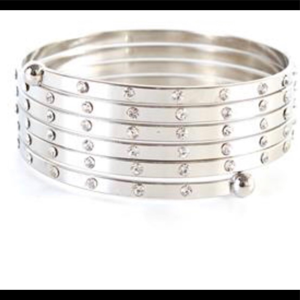 Silver Metal layered Bangle